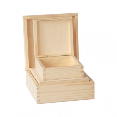 Set of 3 square wooden cases