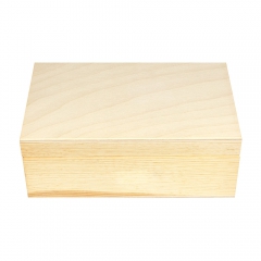 Wooden rectangular box 12x7x18.5 cm