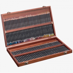 Derwent procolor set of colored pencils 72pcs wooden case